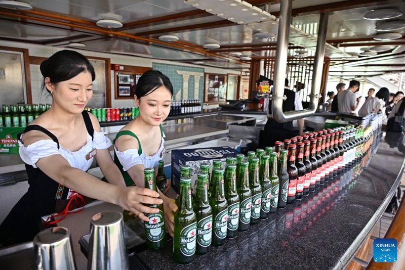Shughuli ya kutembelea meli ya kitalii yaanza kama sehemu ya Tamasha la Bia la Kimataifa la Qingdao, China
