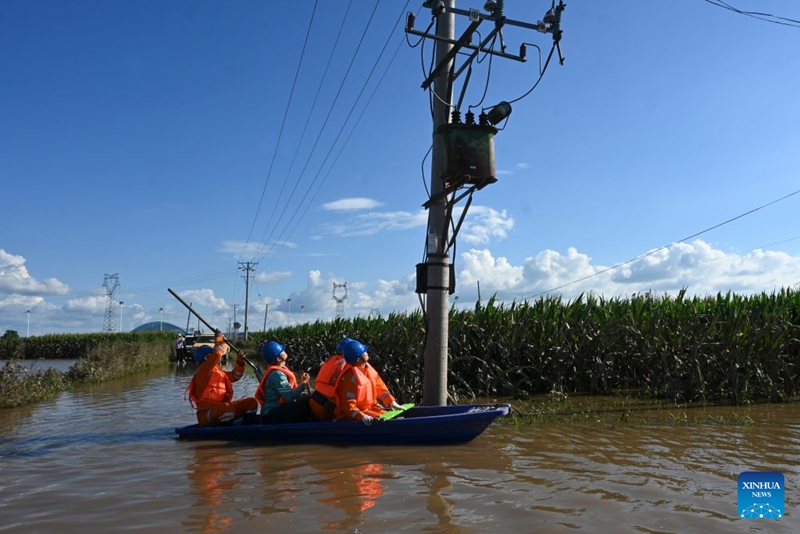 Mji wa Mudanjiang, China waharakisha kurejesha utoaji wa maji na umeme katika maeneo yaliyoathiriwa na mafuriko