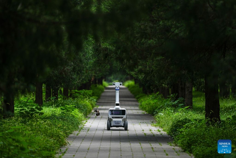 ChinaVumbuzi | Roboti mpya zaonekana kwenye Bustani ya Tiantan mjini Beijing