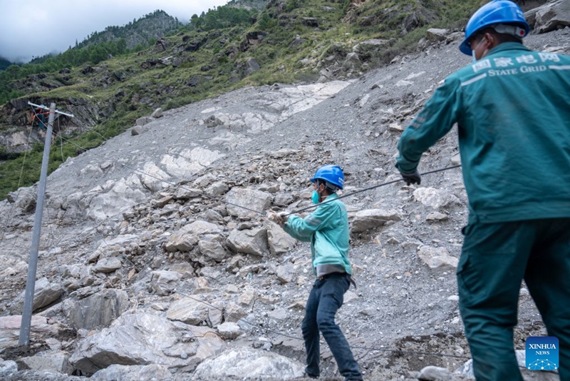 Umeme warejeshwa kwenye forodha ya mpakani iliyoathiriwa na maporomoko ya matope mkoani Xizang, China
