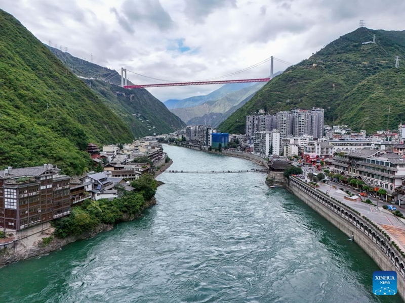 Mabaki ya vivutio vya kihistoria vya Safari Ndefu mkoani Sichuan, China