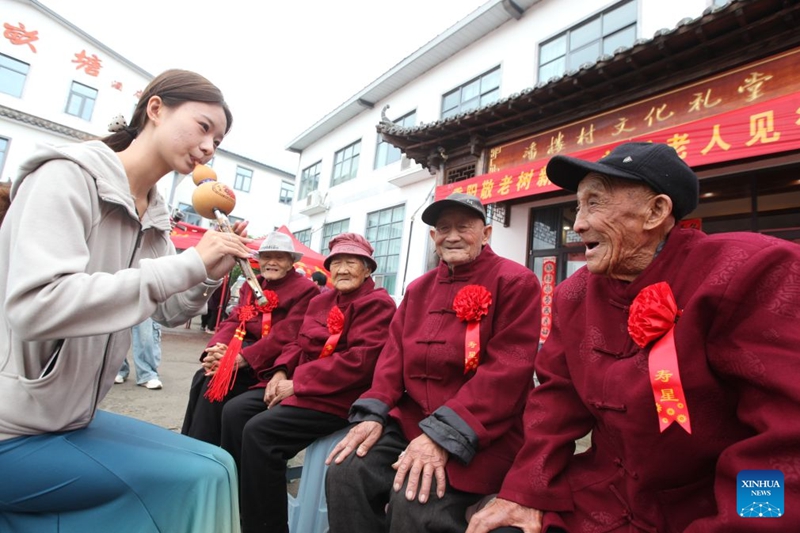 Shughuli za kusherehekea Siku ya Chongyang zafanyika kote nchini China